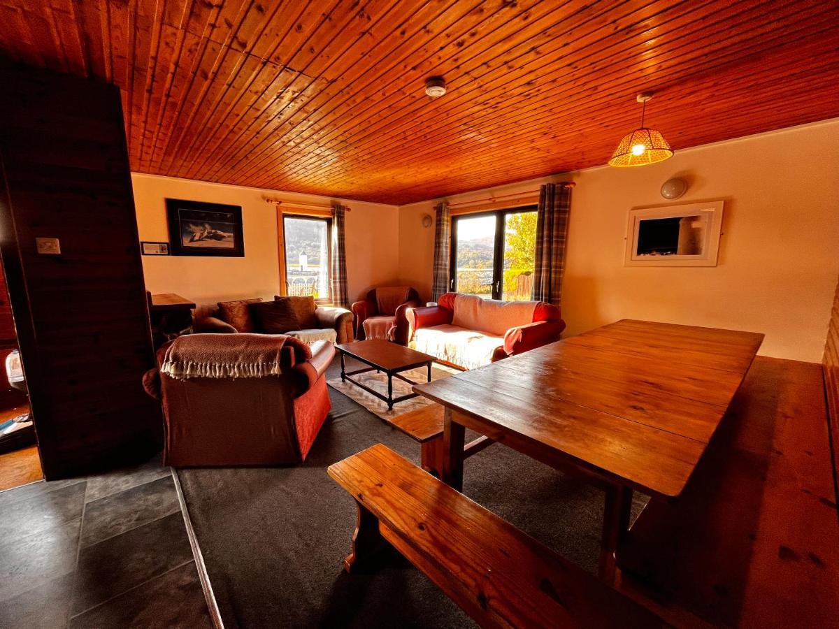 Snowgoose Apartments & Bunkhouse Fort William Exterior photo