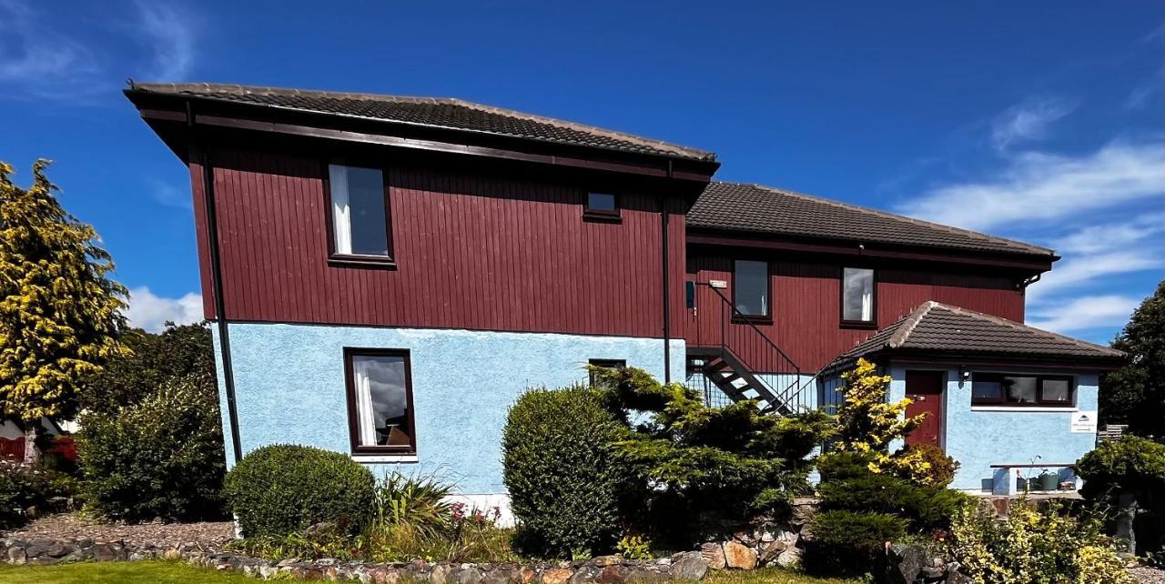 Snowgoose Apartments & Bunkhouse Fort William Exterior photo