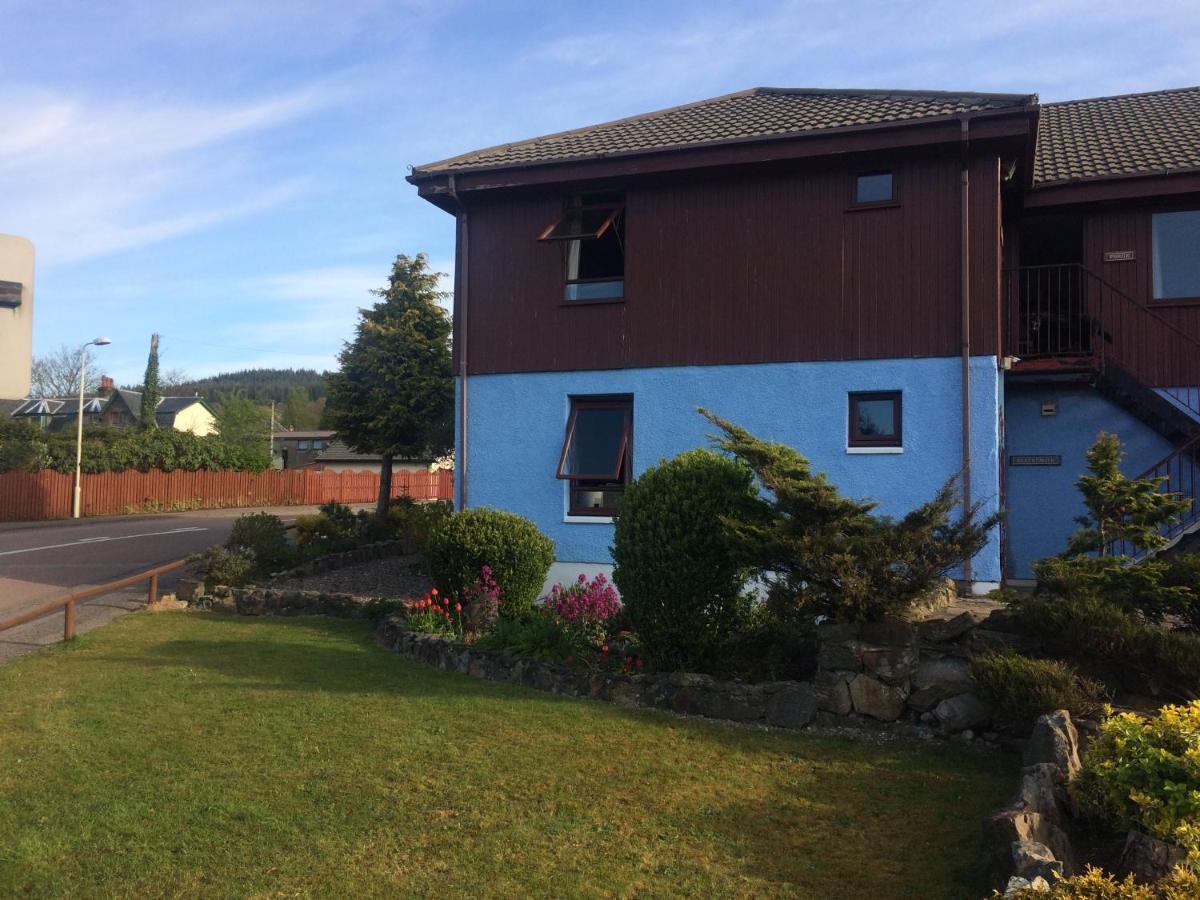 Snowgoose Apartments & Bunkhouse Fort William Exterior photo